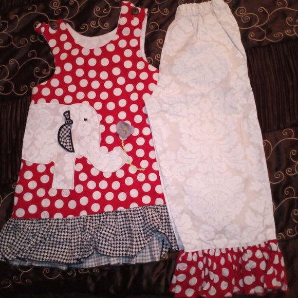 La Jenns Other - Little Girls Boutique Outfit
